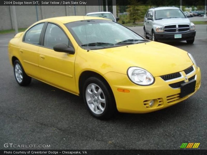 Solar Yellow / Dark Slate Gray 2004 Dodge Neon SXT