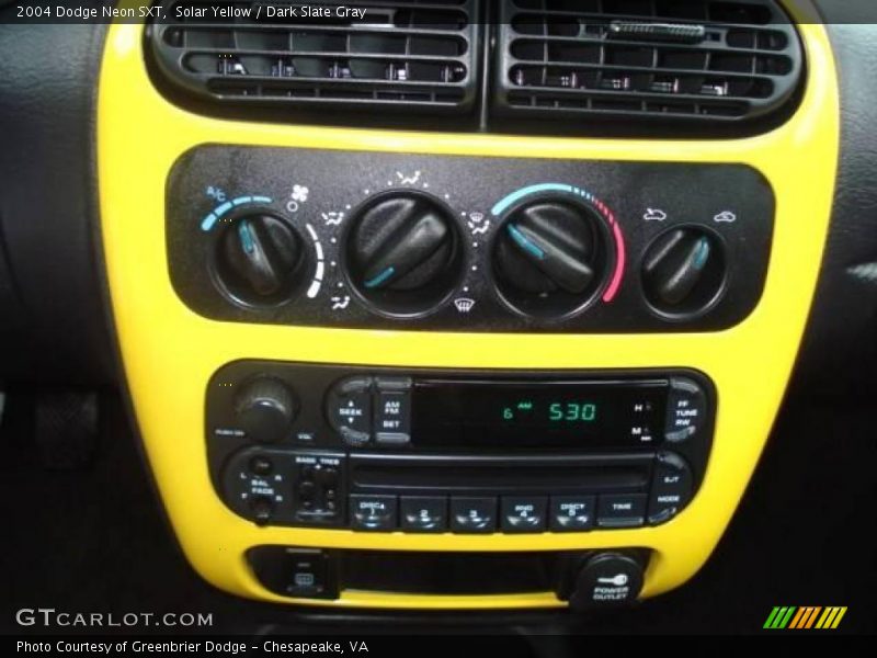 Solar Yellow / Dark Slate Gray 2004 Dodge Neon SXT