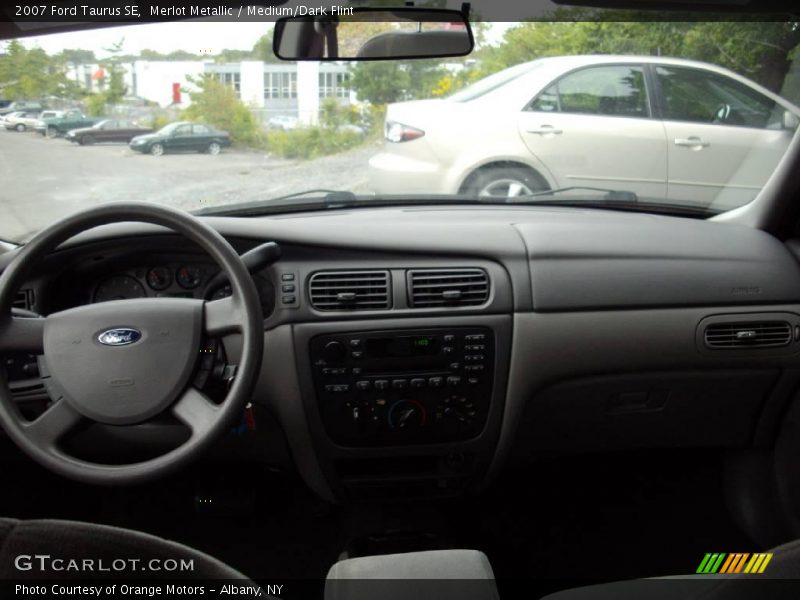 Merlot Metallic / Medium/Dark Flint 2007 Ford Taurus SE