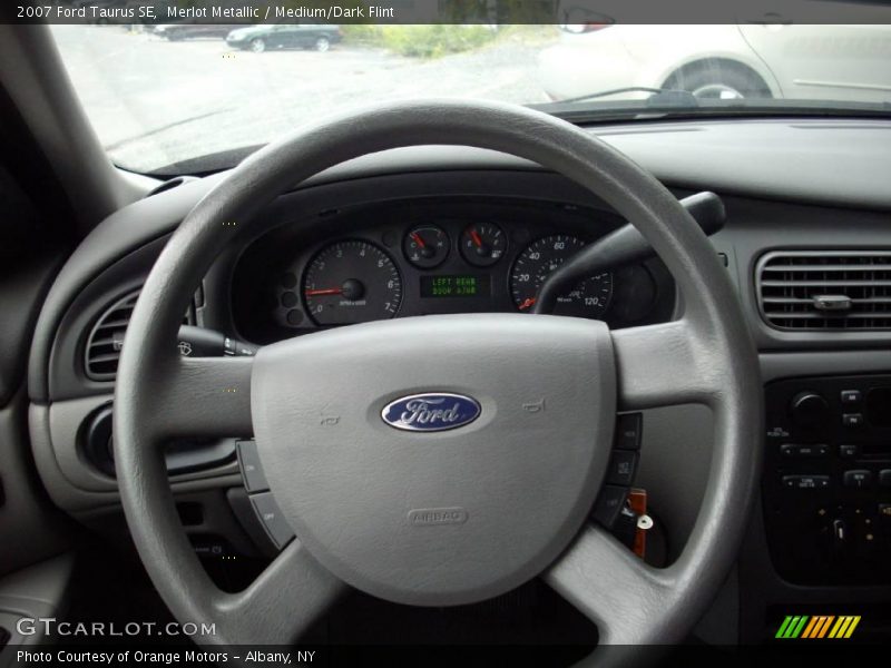 Merlot Metallic / Medium/Dark Flint 2007 Ford Taurus SE