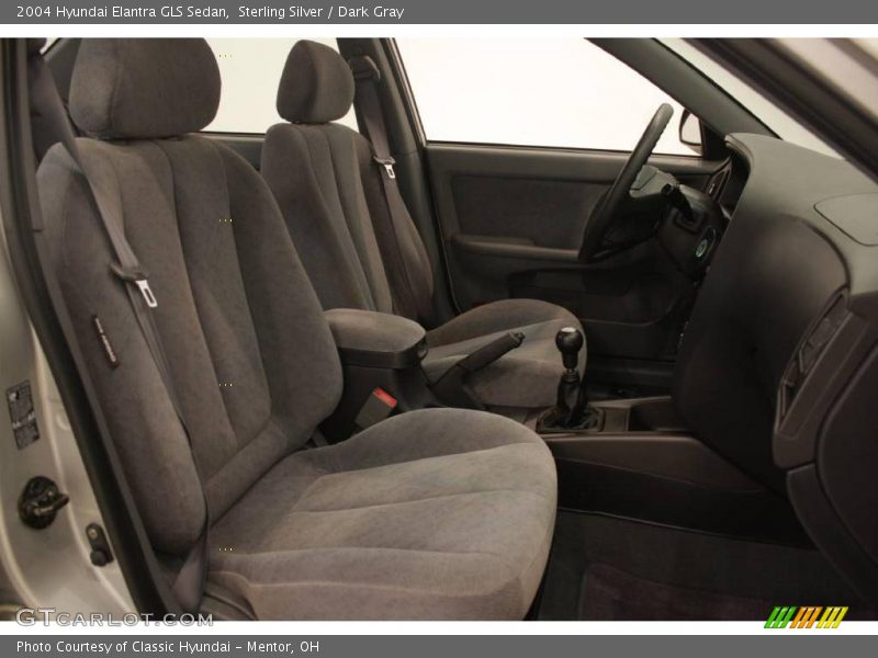 Sterling Silver / Dark Gray 2004 Hyundai Elantra GLS Sedan