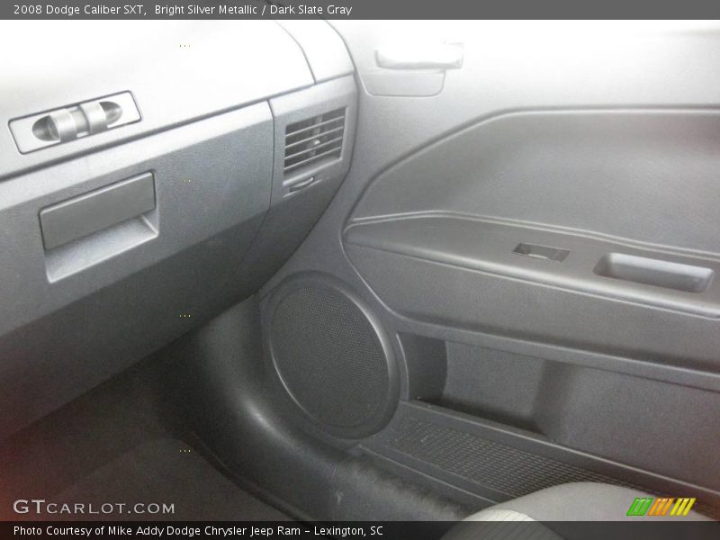Bright Silver Metallic / Dark Slate Gray 2008 Dodge Caliber SXT