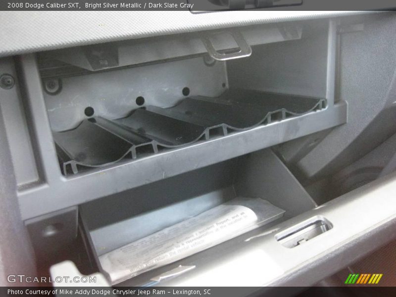 Bright Silver Metallic / Dark Slate Gray 2008 Dodge Caliber SXT
