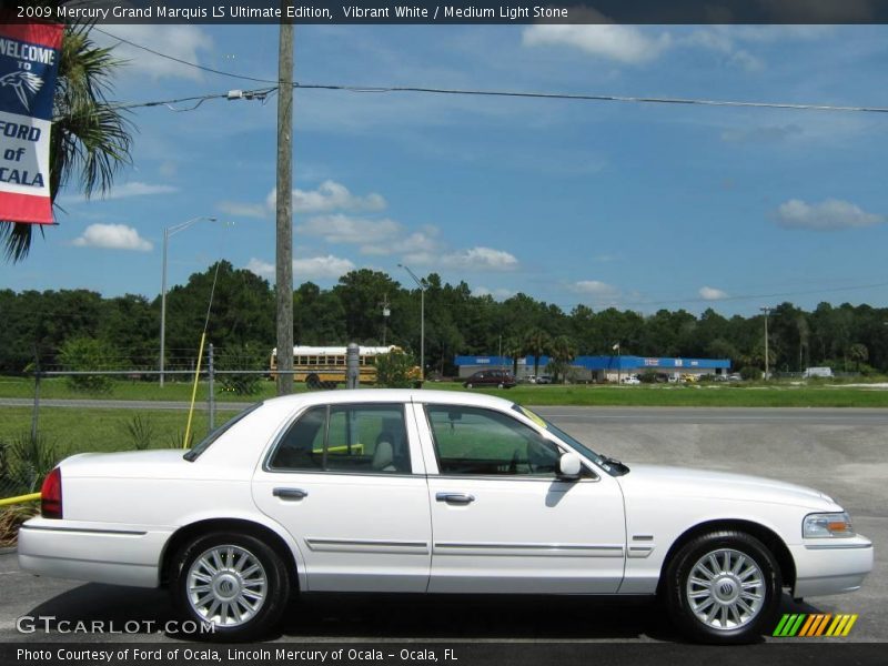 Vibrant White / Medium Light Stone 2009 Mercury Grand Marquis LS Ultimate Edition