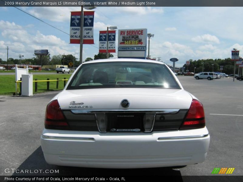 Vibrant White / Medium Light Stone 2009 Mercury Grand Marquis LS Ultimate Edition