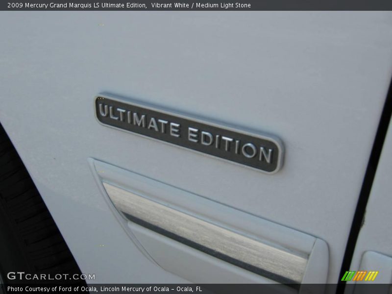 Vibrant White / Medium Light Stone 2009 Mercury Grand Marquis LS Ultimate Edition