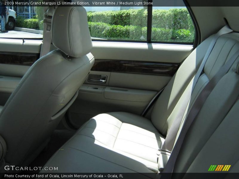 Vibrant White / Medium Light Stone 2009 Mercury Grand Marquis LS Ultimate Edition