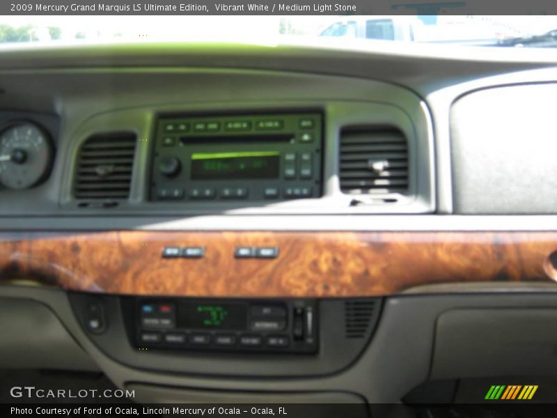 Vibrant White / Medium Light Stone 2009 Mercury Grand Marquis LS Ultimate Edition