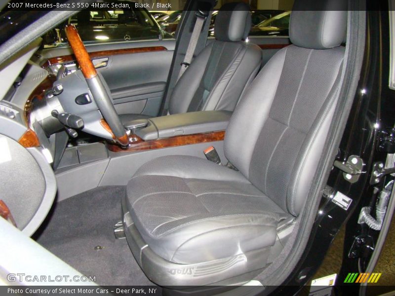Black / Black 2007 Mercedes-Benz S 550 4Matic Sedan
