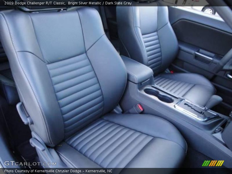 Bright Silver Metallic / Dark Slate Gray 2009 Dodge Challenger R/T Classic