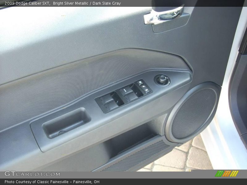 Bright Silver Metallic / Dark Slate Gray 2009 Dodge Caliber SXT