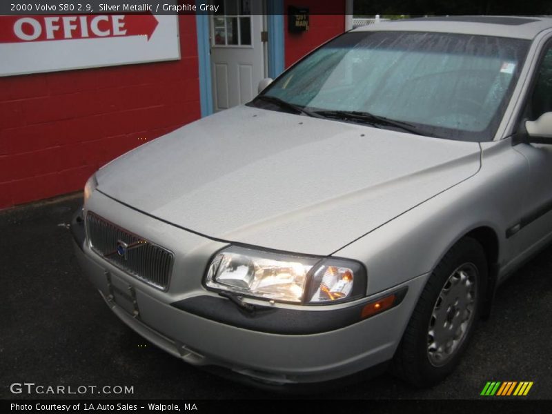 Silver Metallic / Graphite Gray 2000 Volvo S80 2.9