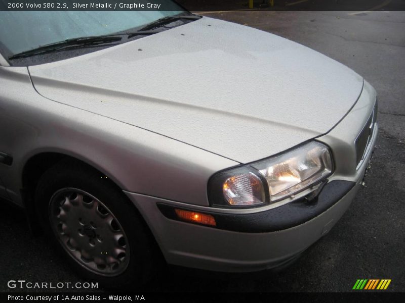 Silver Metallic / Graphite Gray 2000 Volvo S80 2.9