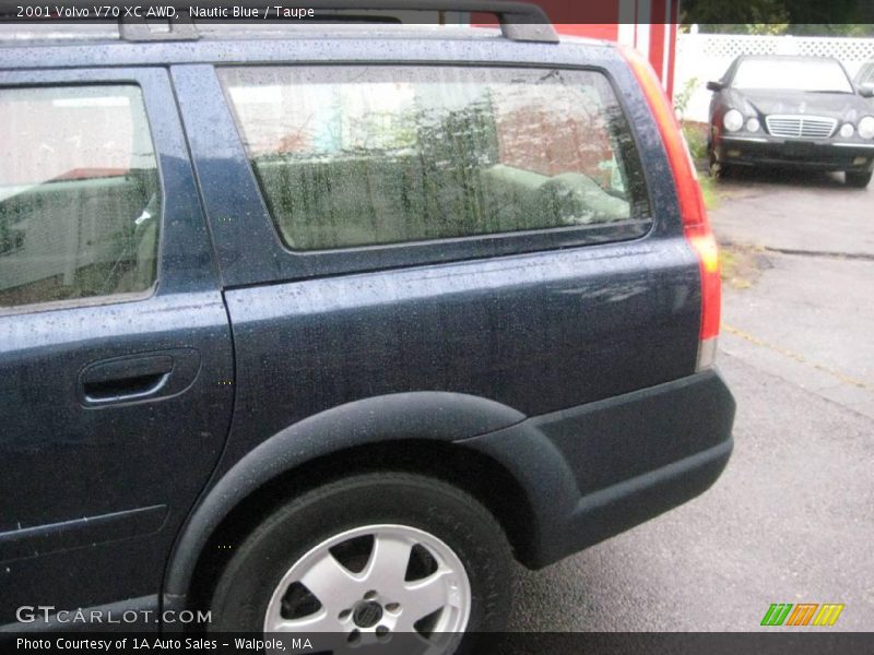Nautic Blue / Taupe 2001 Volvo V70 XC AWD