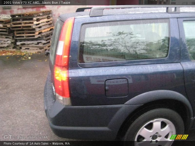 Nautic Blue / Taupe 2001 Volvo V70 XC AWD