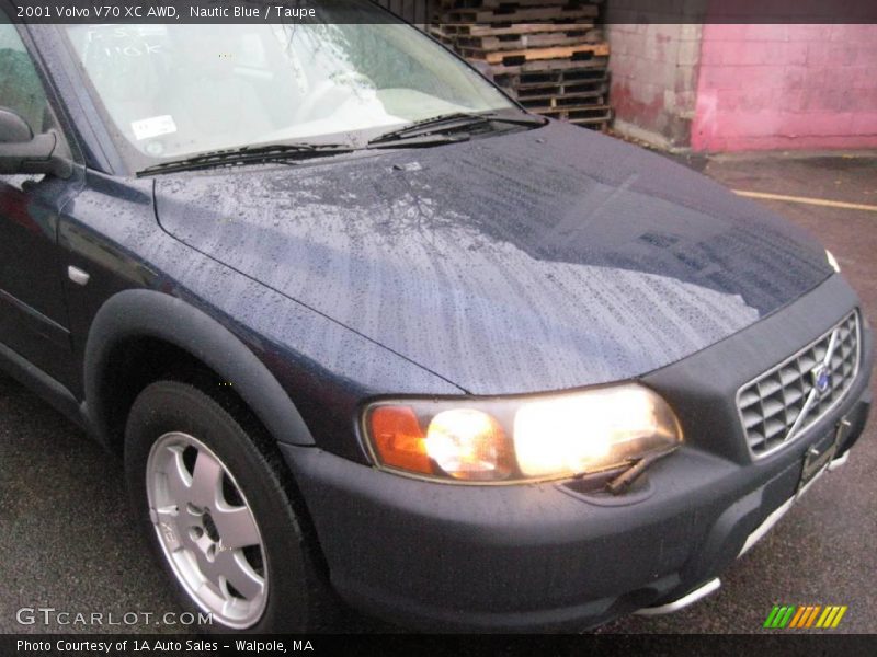 Nautic Blue / Taupe 2001 Volvo V70 XC AWD