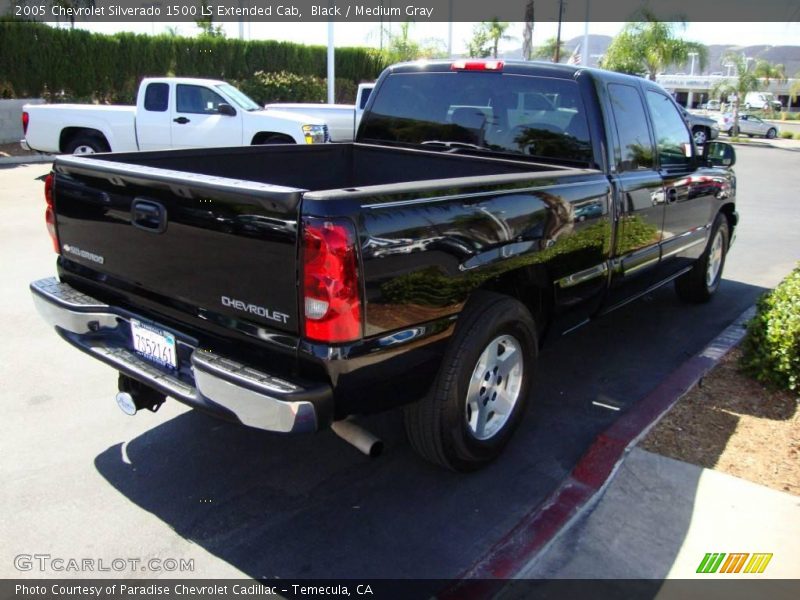 Black / Medium Gray 2005 Chevrolet Silverado 1500 LS Extended Cab