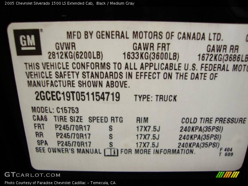 Black / Medium Gray 2005 Chevrolet Silverado 1500 LS Extended Cab