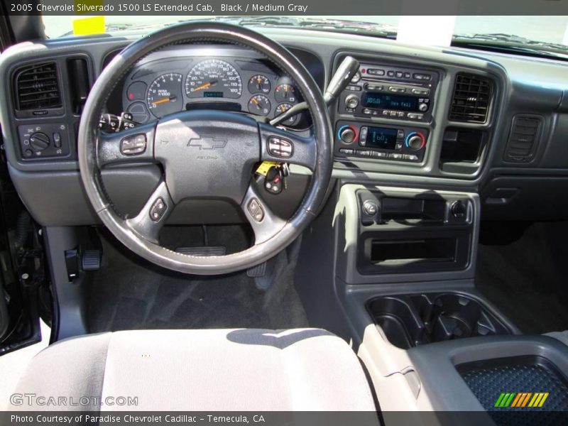 Black / Medium Gray 2005 Chevrolet Silverado 1500 LS Extended Cab