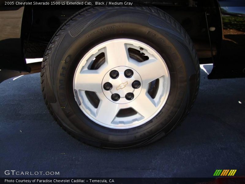 Black / Medium Gray 2005 Chevrolet Silverado 1500 LS Extended Cab