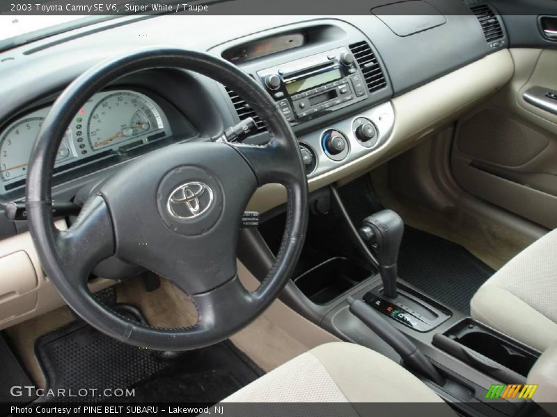 Super White / Taupe 2003 Toyota Camry SE V6