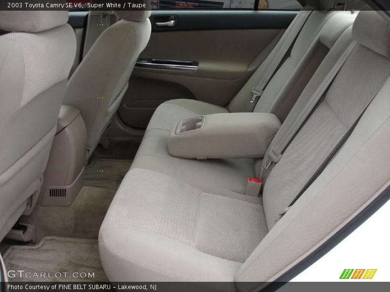 Super White / Taupe 2003 Toyota Camry SE V6