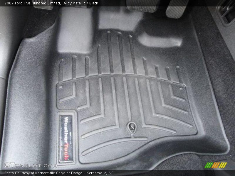 Alloy Metallic / Black 2007 Ford Five Hundred Limited