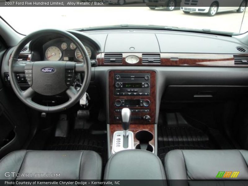 Alloy Metallic / Black 2007 Ford Five Hundred Limited
