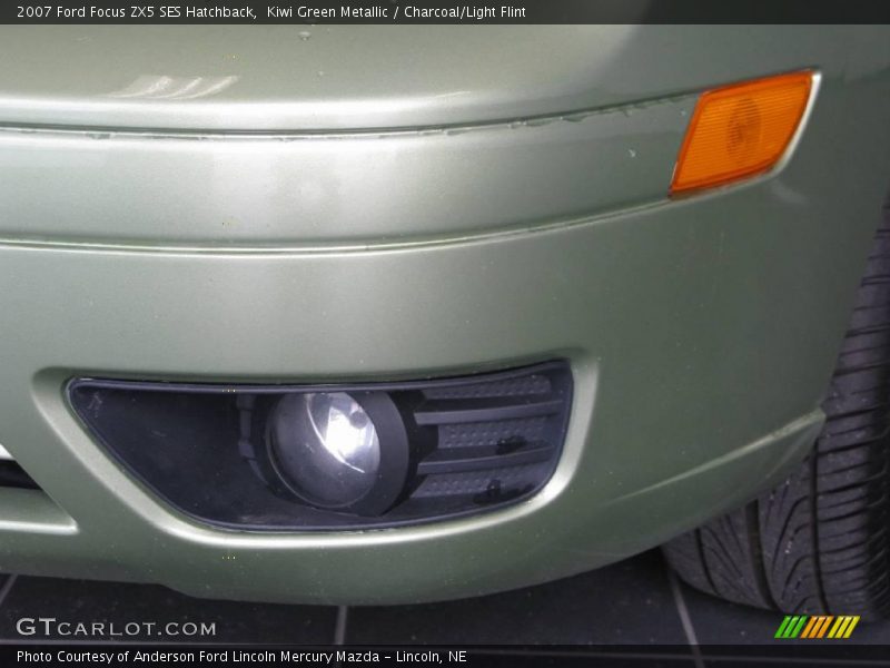 Kiwi Green Metallic / Charcoal/Light Flint 2007 Ford Focus ZX5 SES Hatchback
