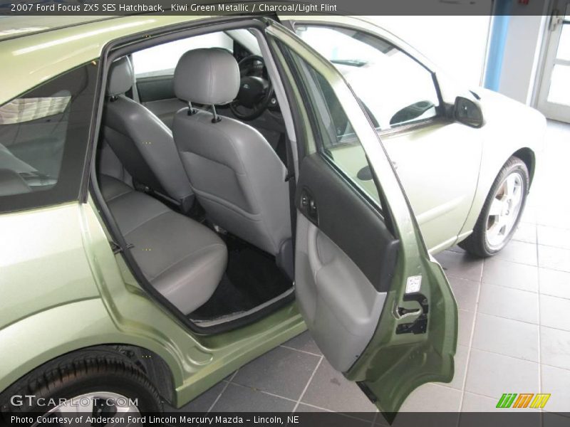 Kiwi Green Metallic / Charcoal/Light Flint 2007 Ford Focus ZX5 SES Hatchback