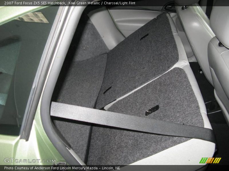 Kiwi Green Metallic / Charcoal/Light Flint 2007 Ford Focus ZX5 SES Hatchback