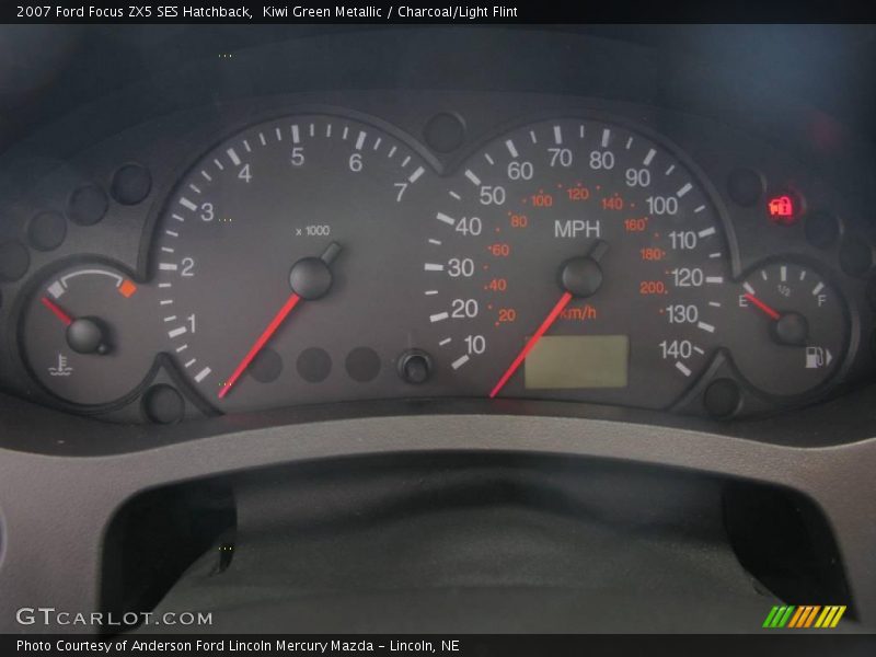 Kiwi Green Metallic / Charcoal/Light Flint 2007 Ford Focus ZX5 SES Hatchback