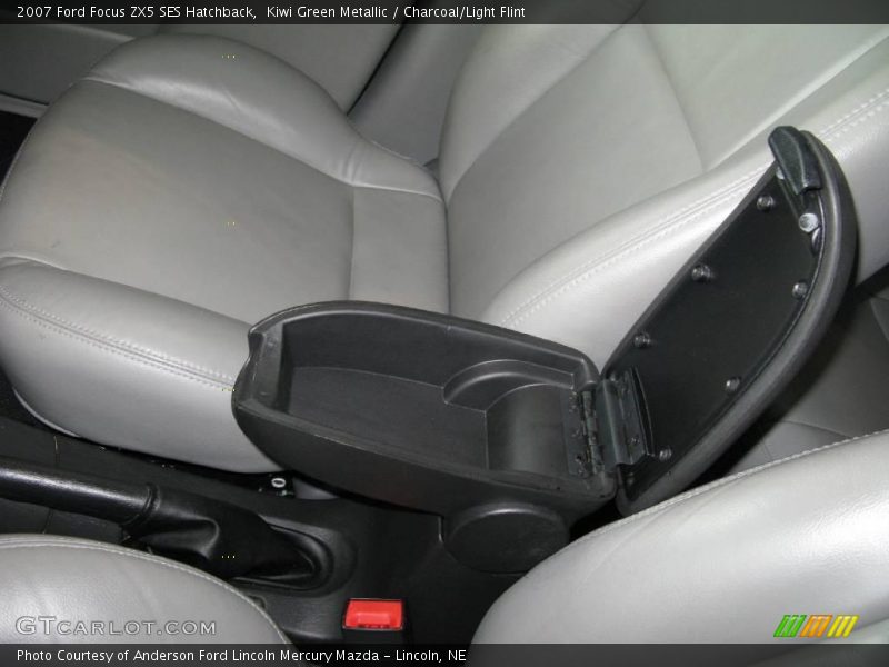 Kiwi Green Metallic / Charcoal/Light Flint 2007 Ford Focus ZX5 SES Hatchback
