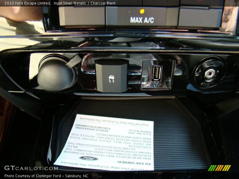 Ingot Silver Metallic / Charcoal Black 2010 Ford Escape Limited