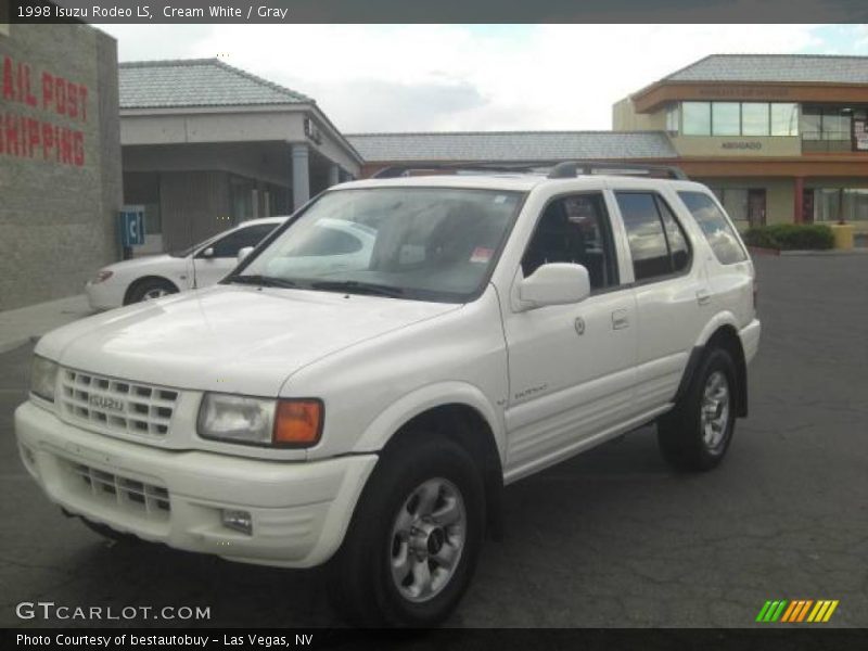 Cream White / Gray 1998 Isuzu Rodeo LS