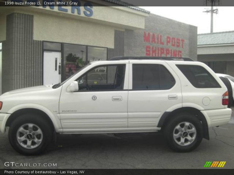Cream White / Gray 1998 Isuzu Rodeo LS
