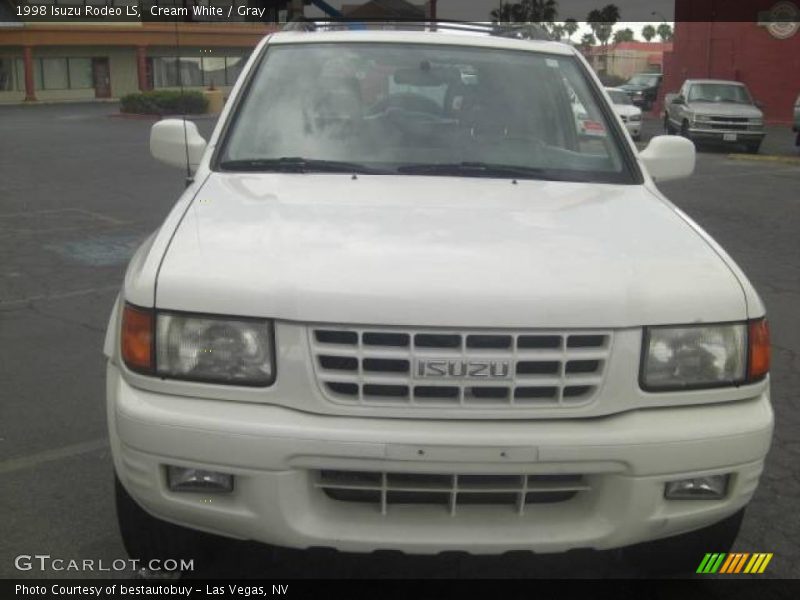 Cream White / Gray 1998 Isuzu Rodeo LS