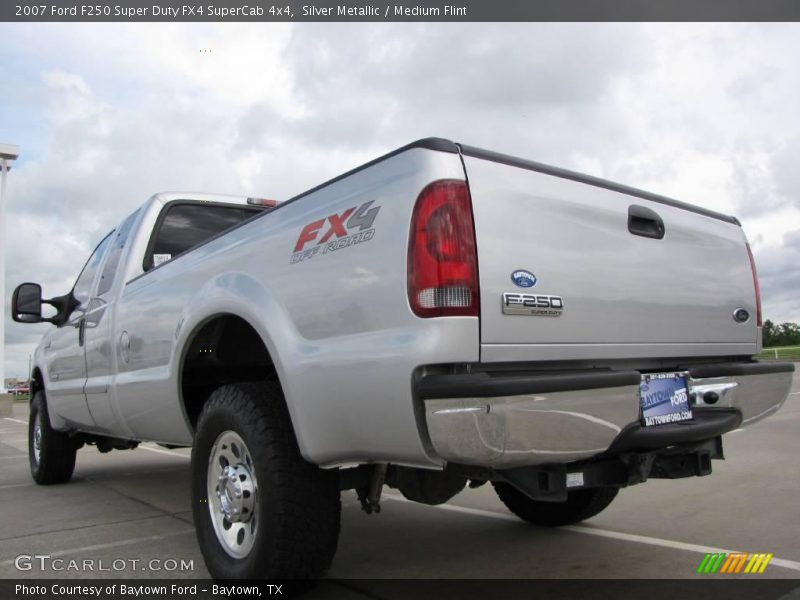 Silver Metallic / Medium Flint 2007 Ford F250 Super Duty FX4 SuperCab 4x4
