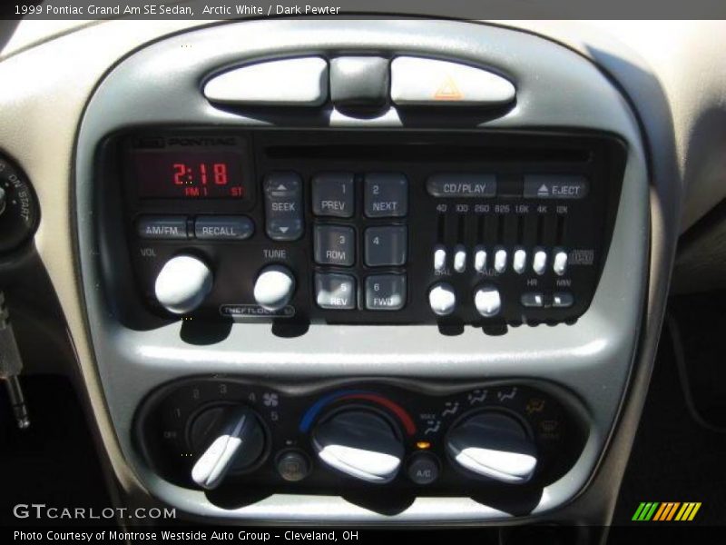 Arctic White / Dark Pewter 1999 Pontiac Grand Am SE Sedan
