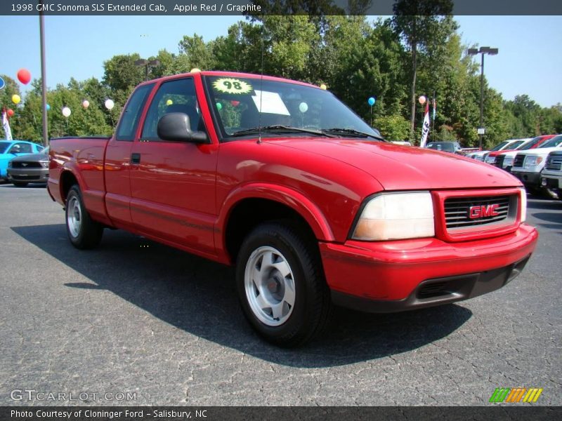 Apple Red / Graphite 1998 GMC Sonoma SLS Extended Cab