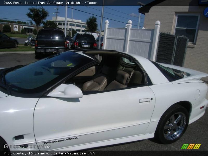 Arctic White / Taupe 2000 Pontiac Firebird Trans Am Coupe