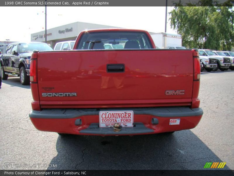 Apple Red / Graphite 1998 GMC Sonoma SLS Extended Cab