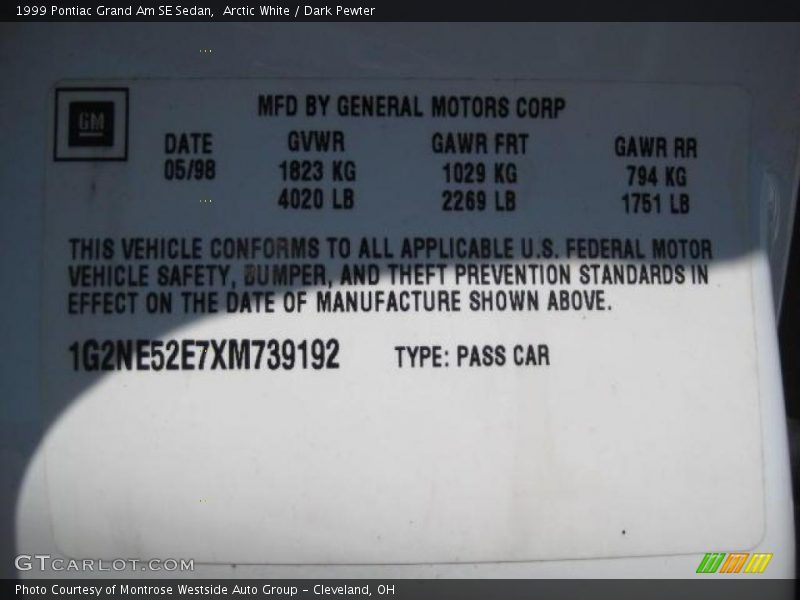 Arctic White / Dark Pewter 1999 Pontiac Grand Am SE Sedan