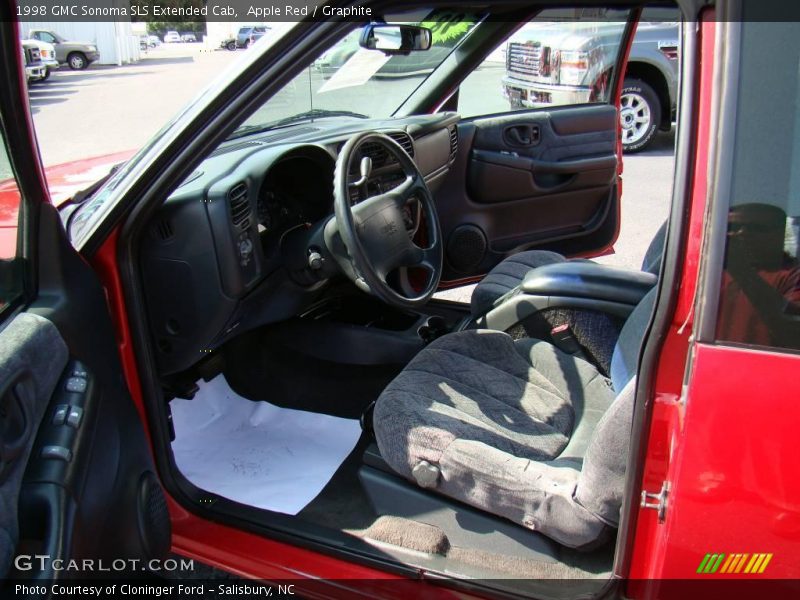 Apple Red / Graphite 1998 GMC Sonoma SLS Extended Cab