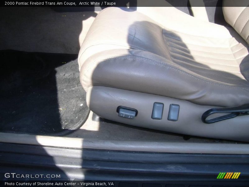 Arctic White / Taupe 2000 Pontiac Firebird Trans Am Coupe