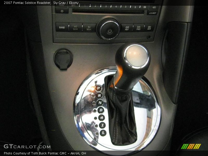 Sly Gray / Ebony 2007 Pontiac Solstice Roadster