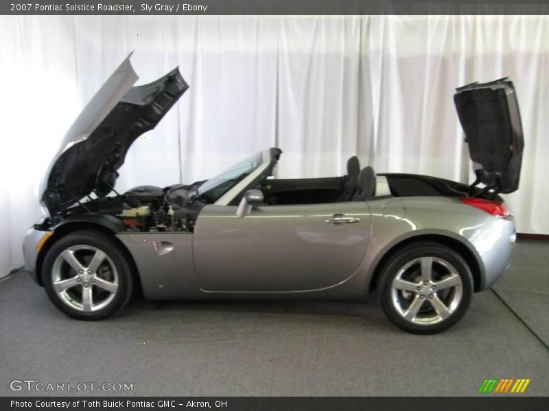 Sly Gray / Ebony 2007 Pontiac Solstice Roadster