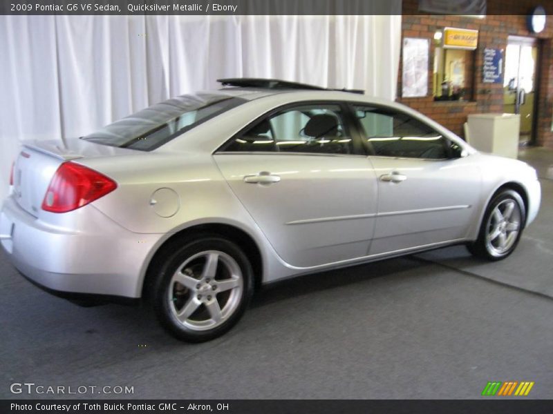 Quicksilver Metallic / Ebony 2009 Pontiac G6 V6 Sedan