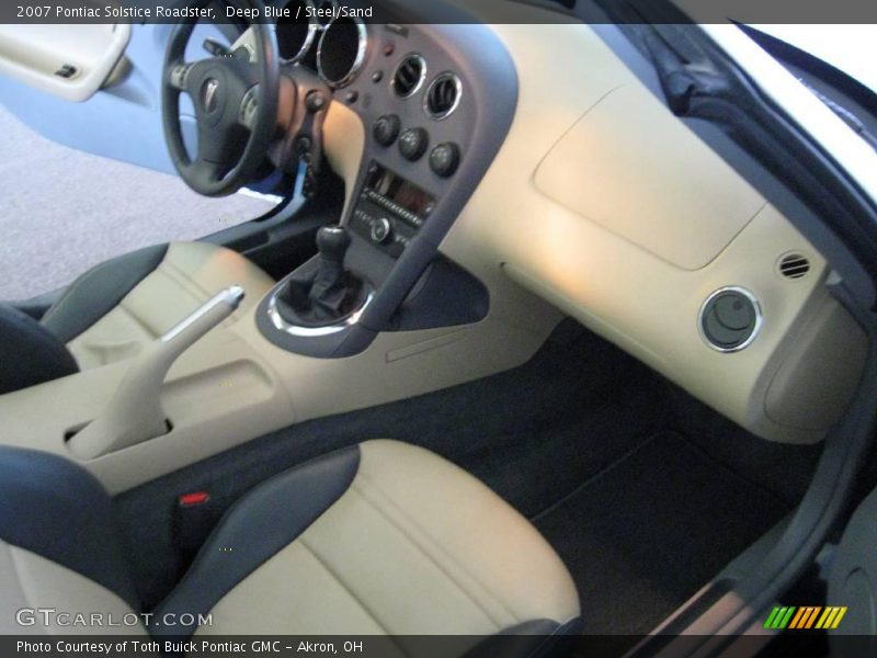 Deep Blue / Steel/Sand 2007 Pontiac Solstice Roadster