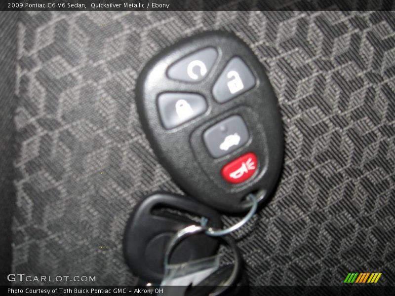 Quicksilver Metallic / Ebony 2009 Pontiac G6 V6 Sedan